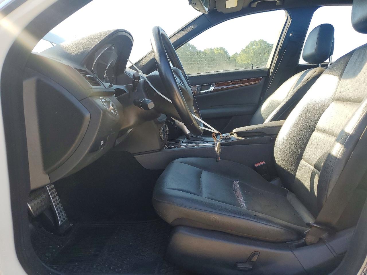Mercedes-Benz C-Class 300