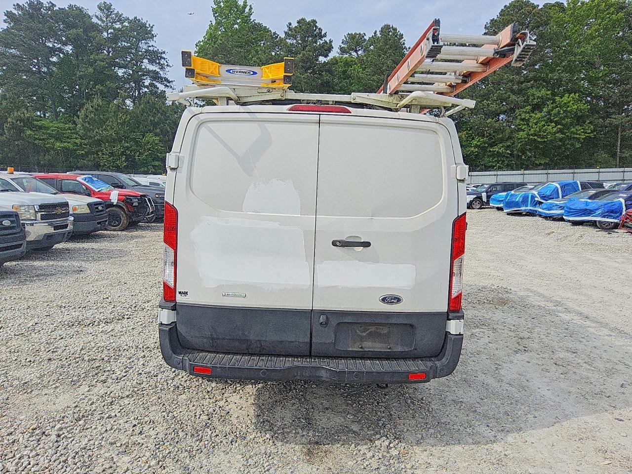 Ford Transit T-250