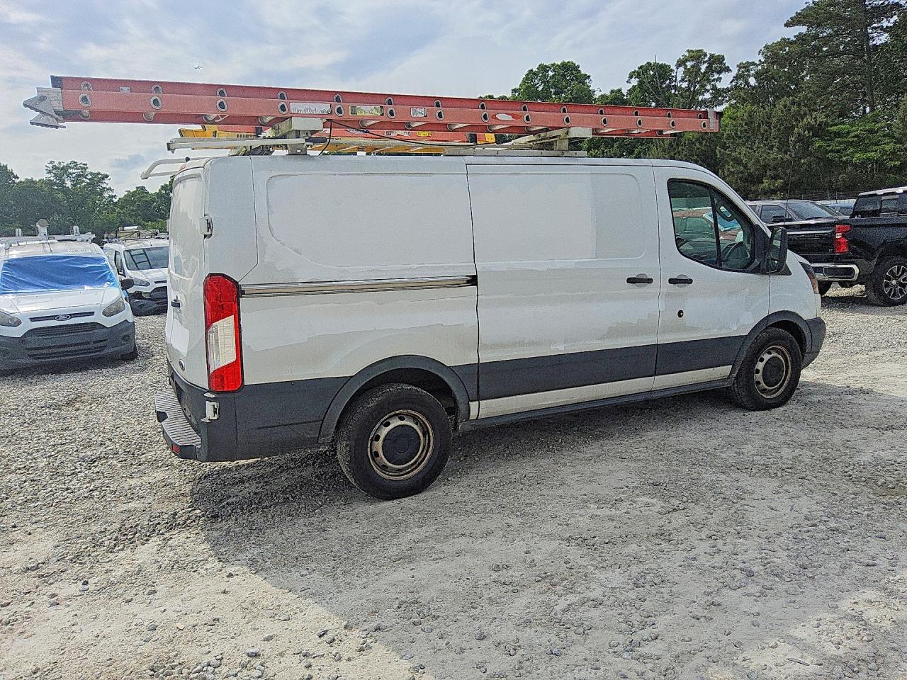 Ford Transit T-250