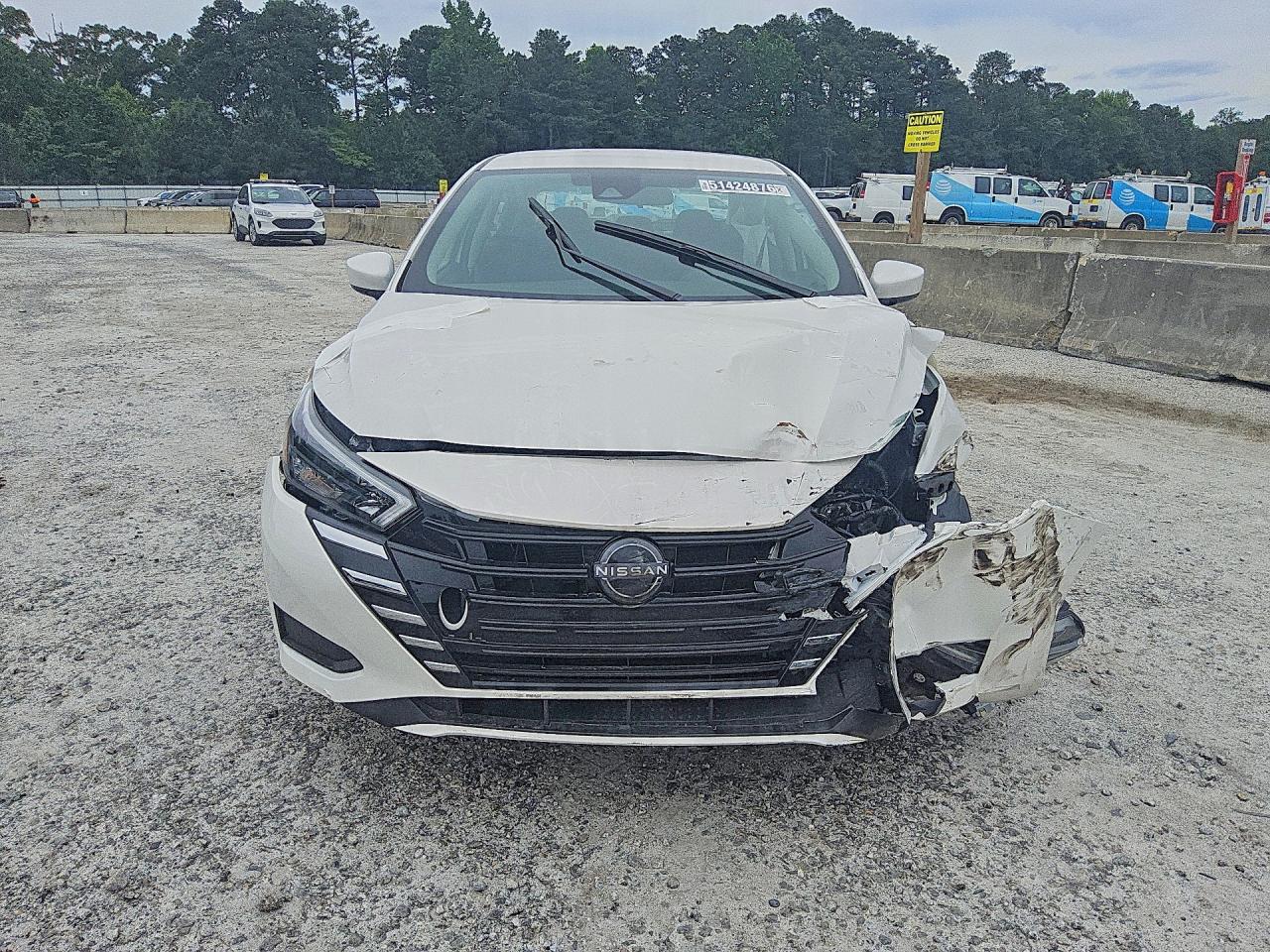 Nissan Versa Sv