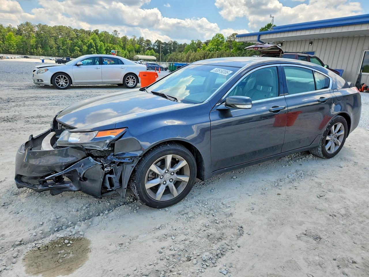 Salvage Acura TL Image