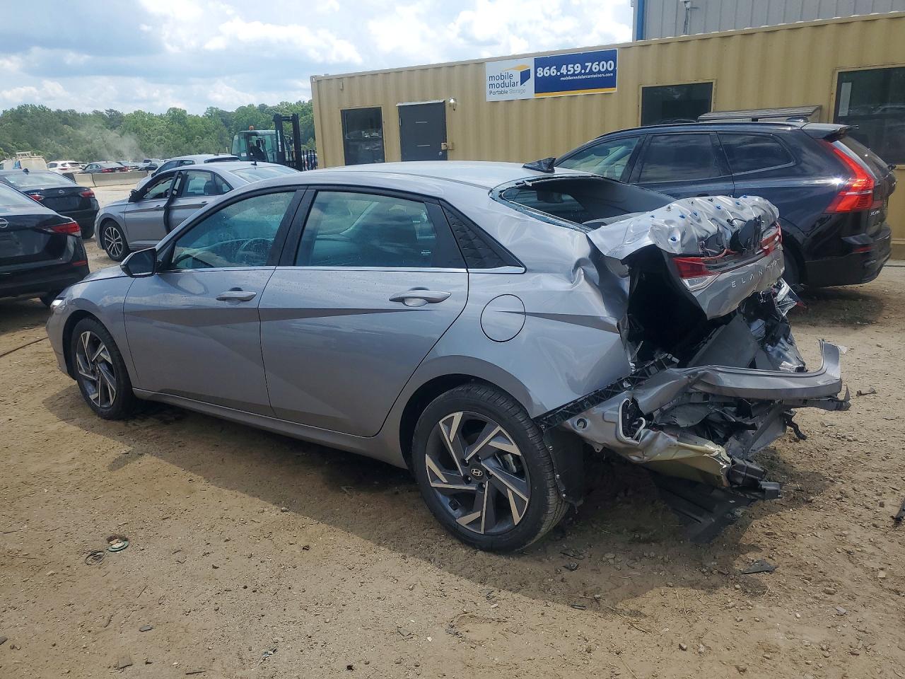 Hyundai ELANTRA Limited