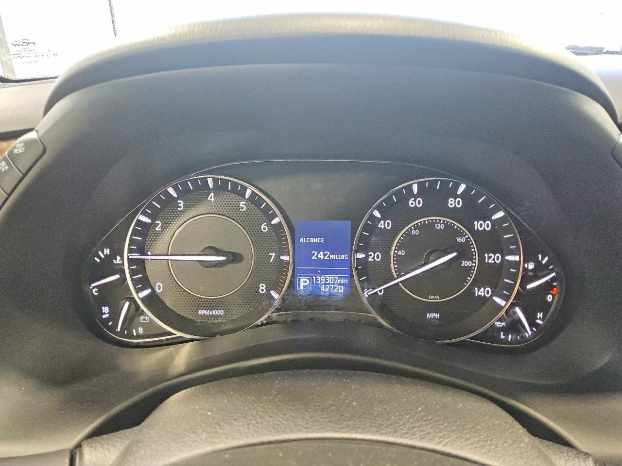 Nissan Armada Sl