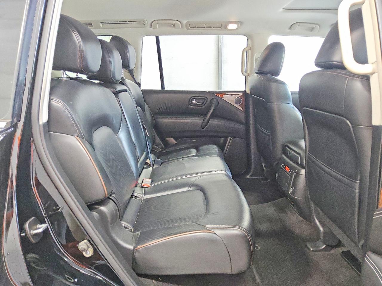 Nissan Armada Sl