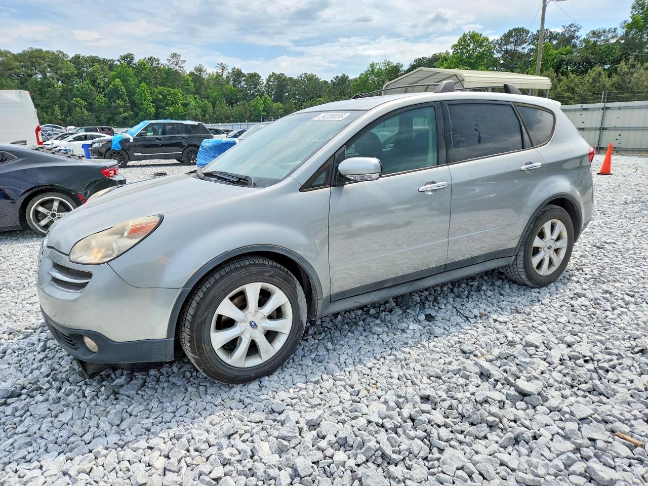Salvage Subaru Tribeca Image