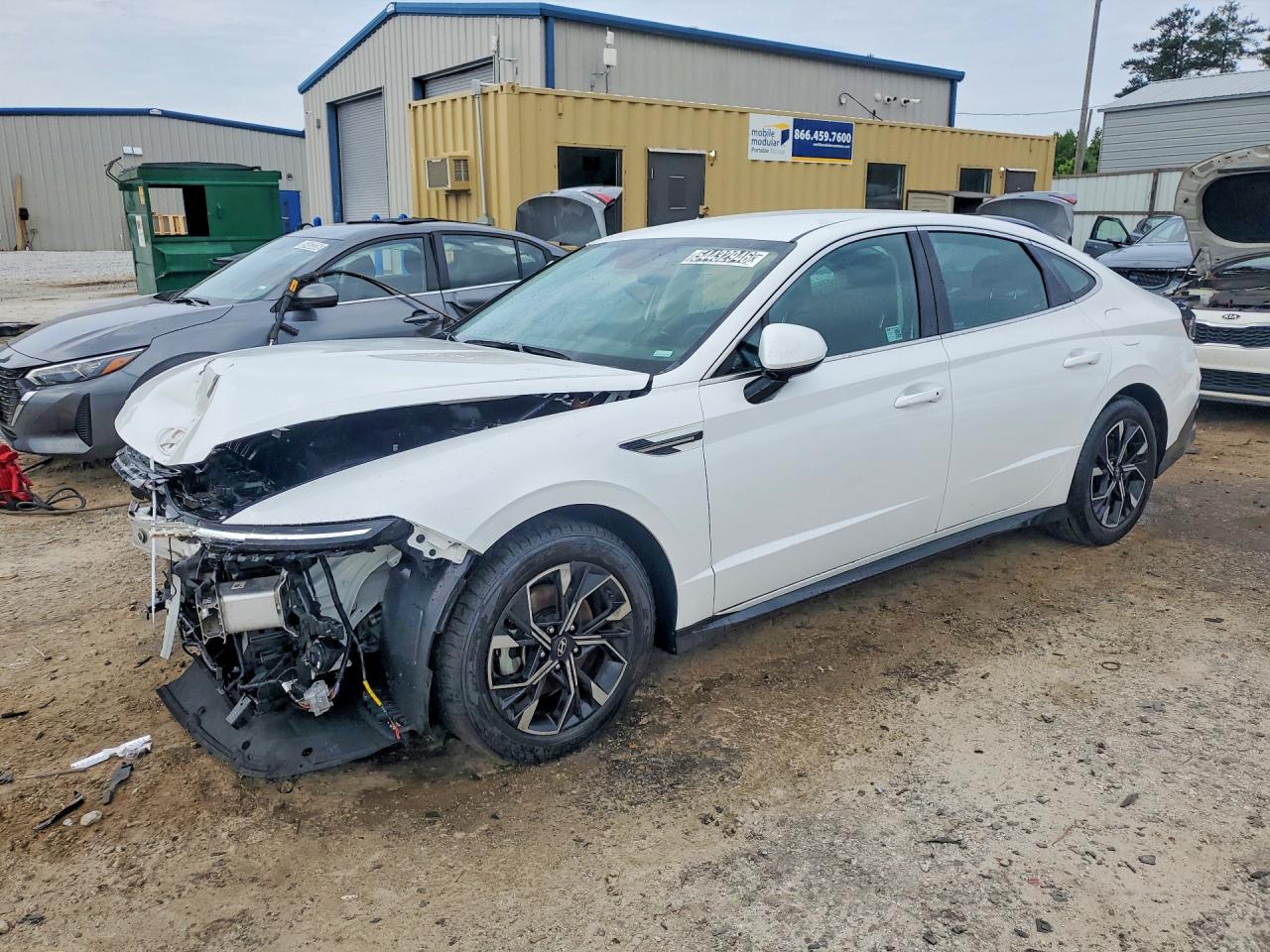 Salvage Hyundai SONATA Image