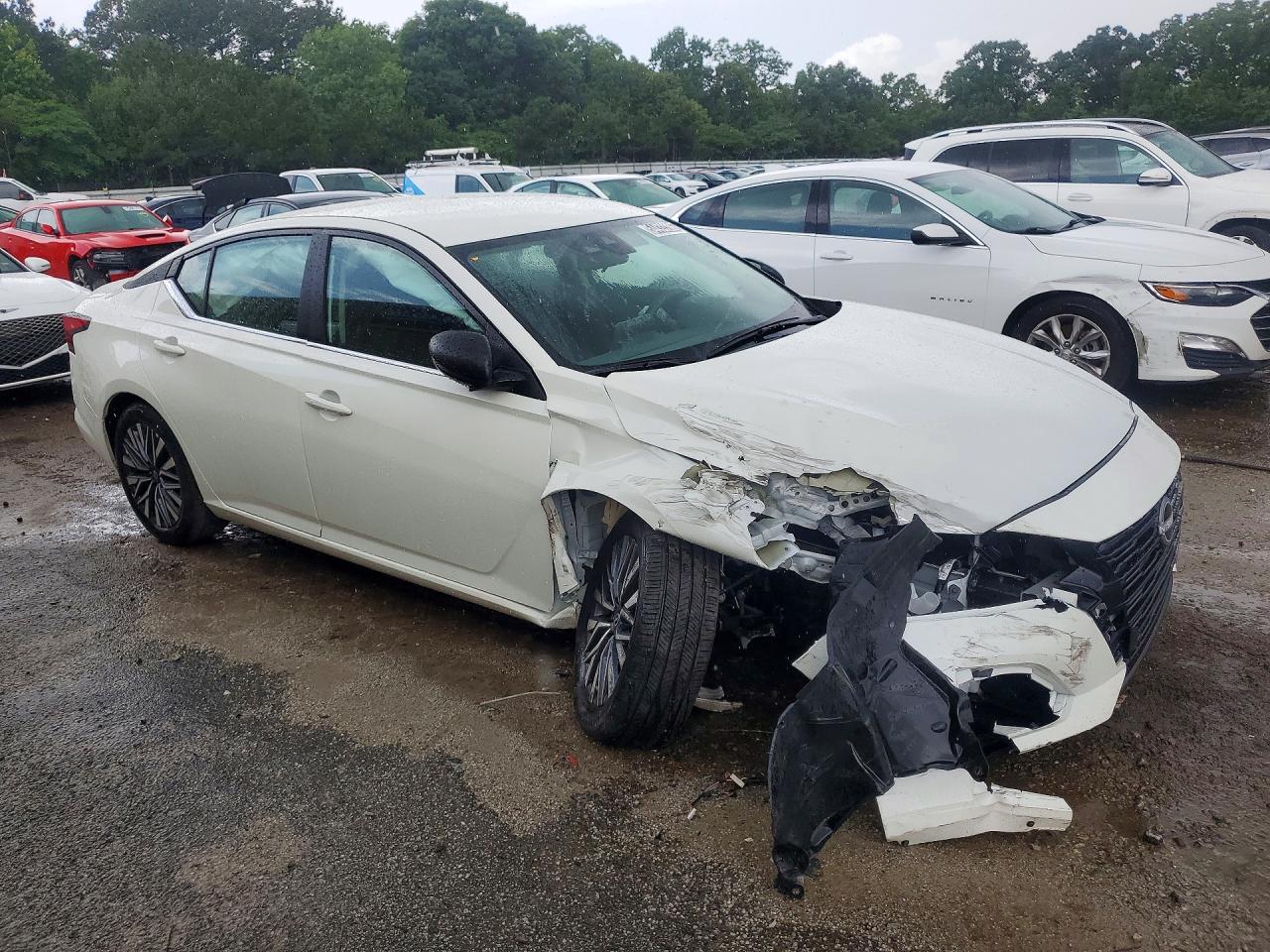 Nissan Altima Sv