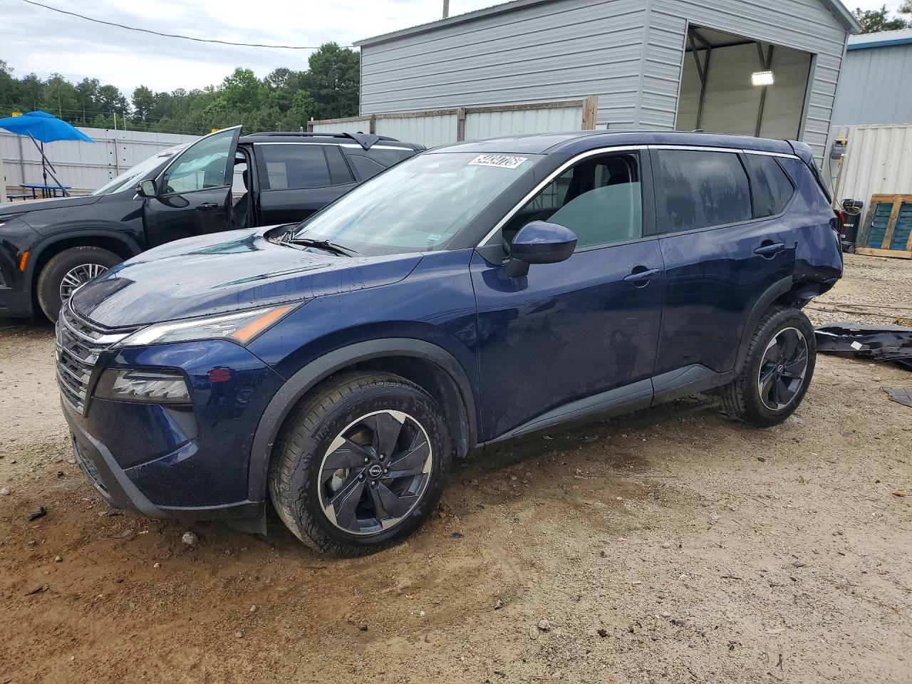 Salvage Nissan Rogue Image