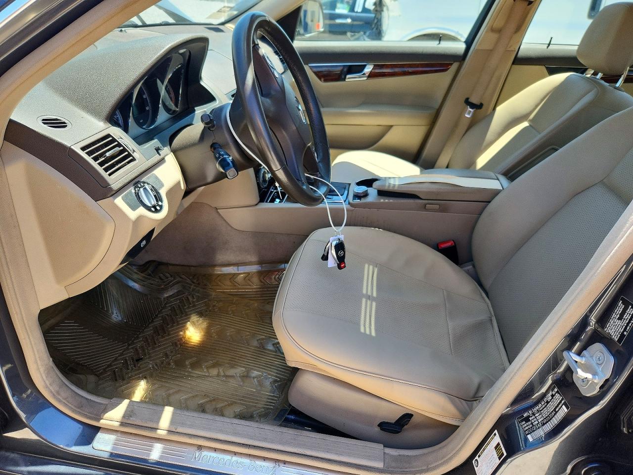 Mercedes-Benz C-Class 300