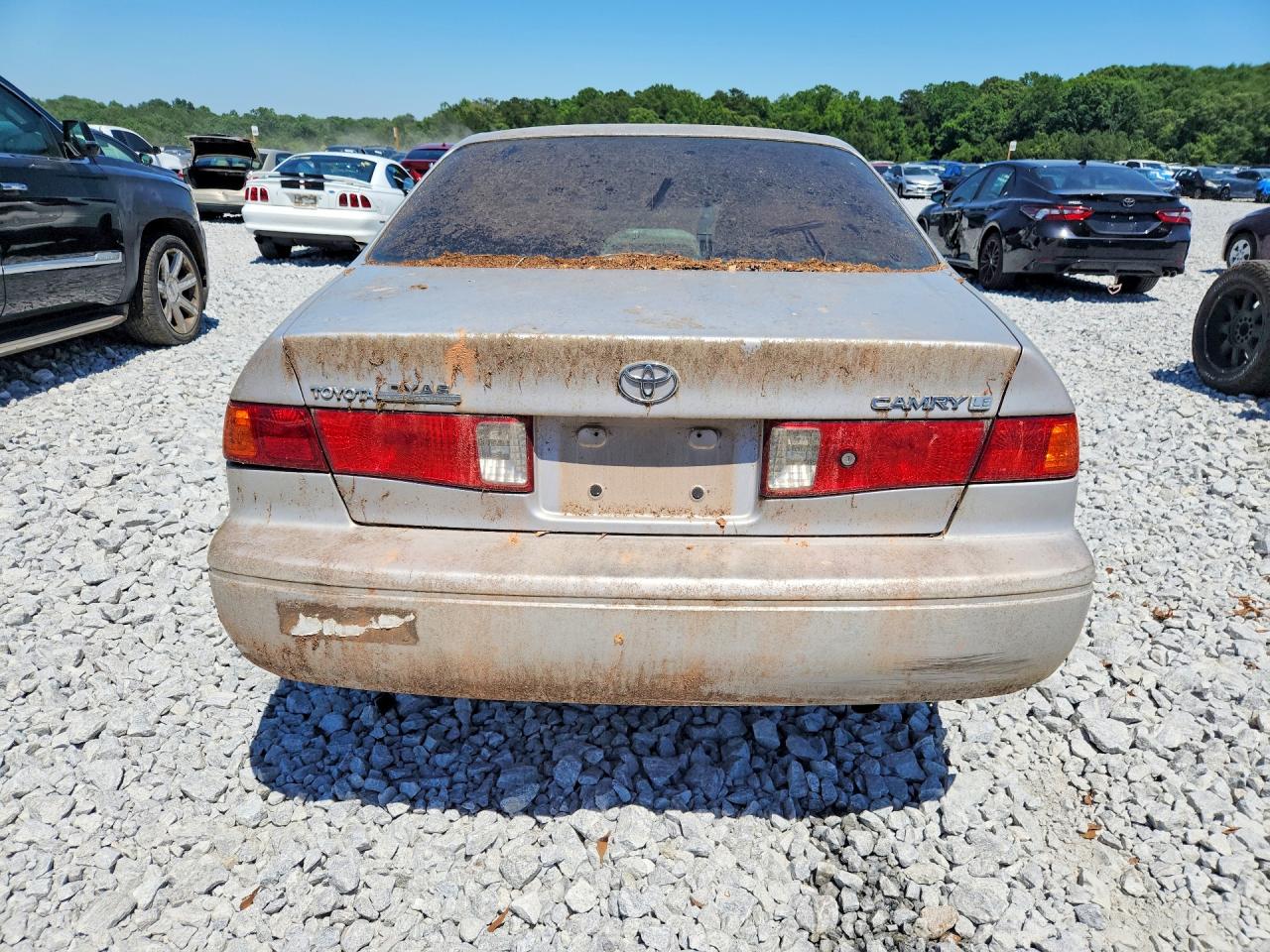 Toyota Camry Le