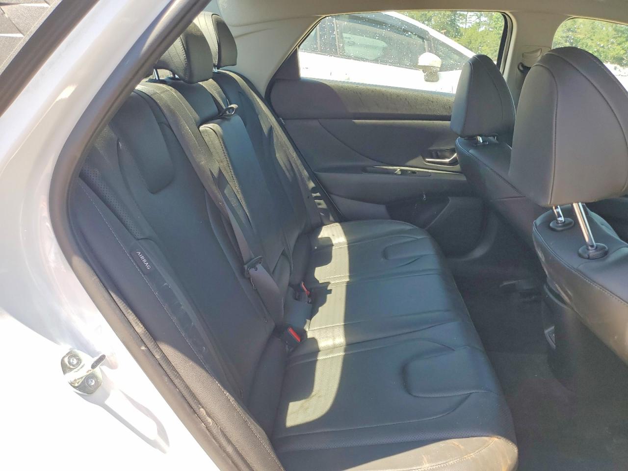 Hyundai ELANTRA Limited