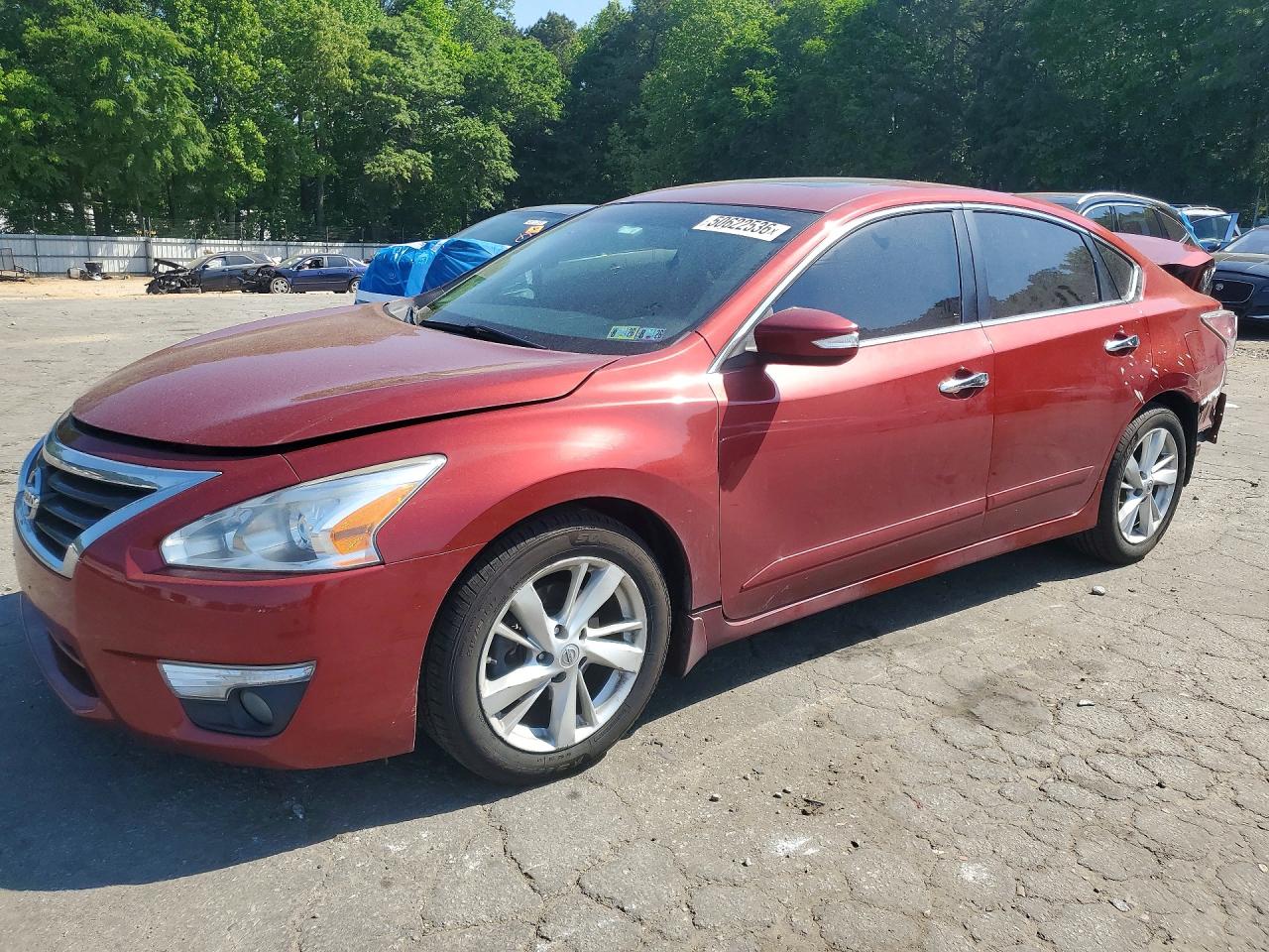 Salvage Nissan Altima Image