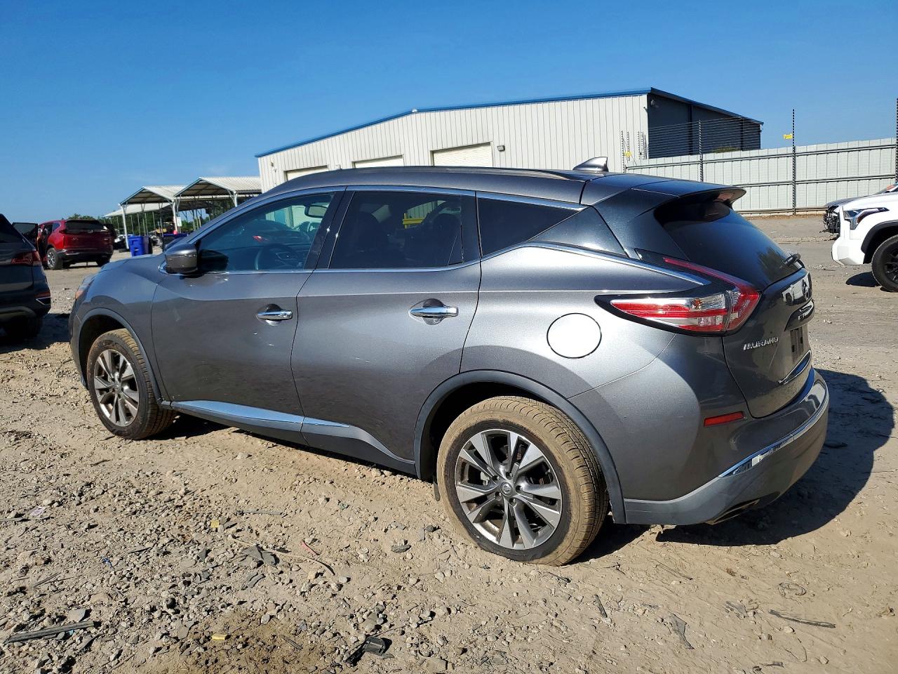 Nissan Murano Sv