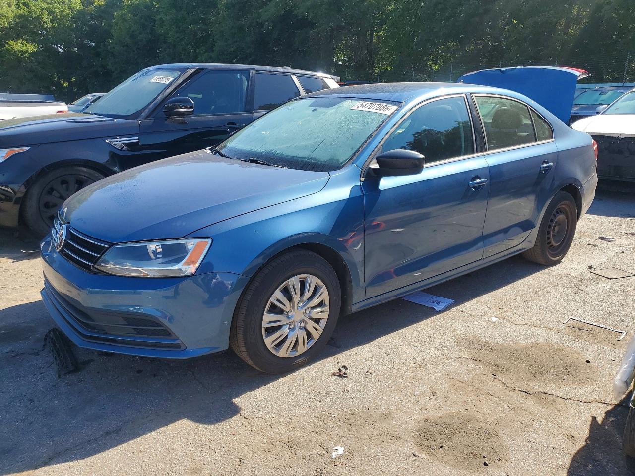 Salvage Volkswagen Jetta Image