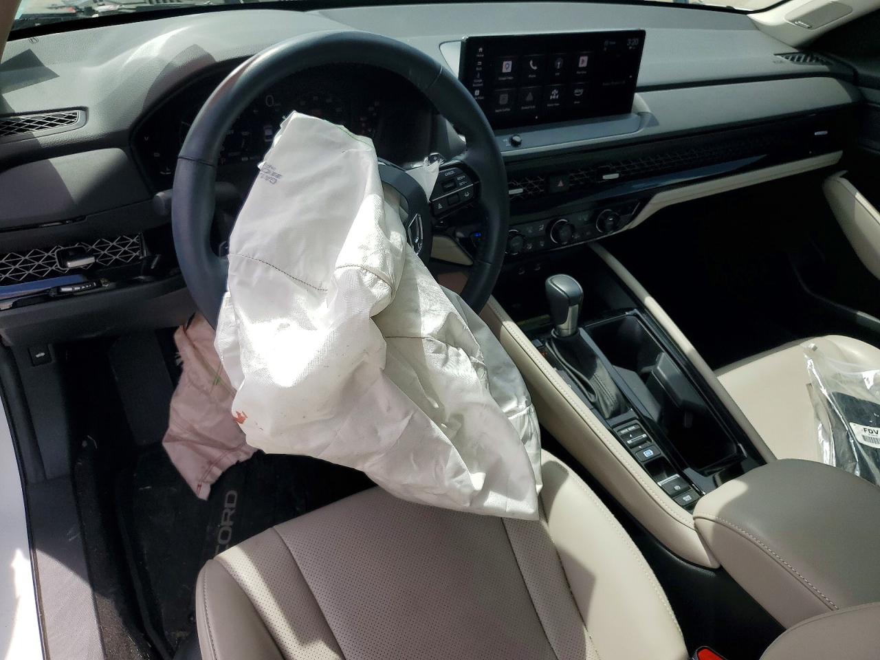 Honda Accord Touring Hybrid