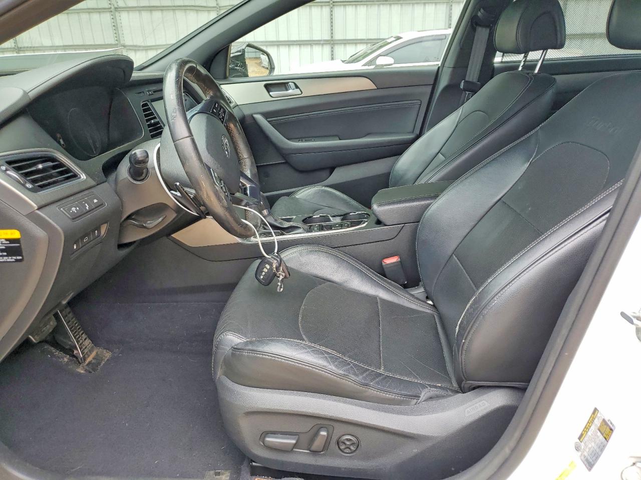 Hyundai SONATA Limited 2.0t