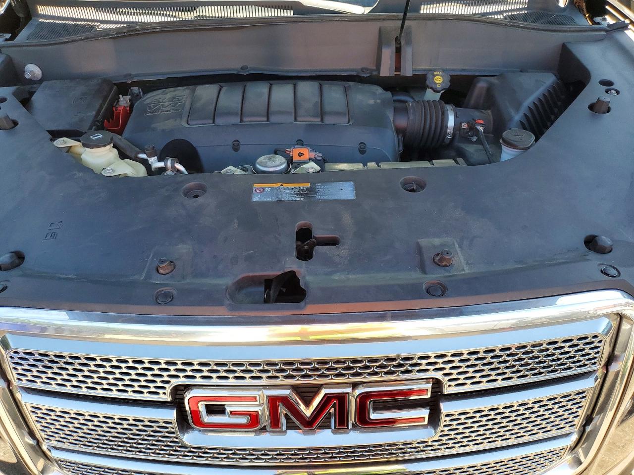 GMC Acadia Denali