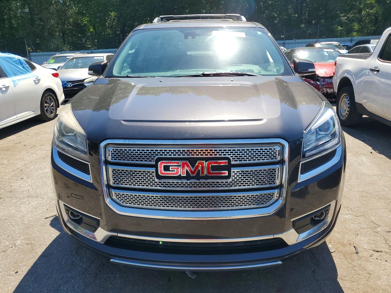 GMC Acadia Denali