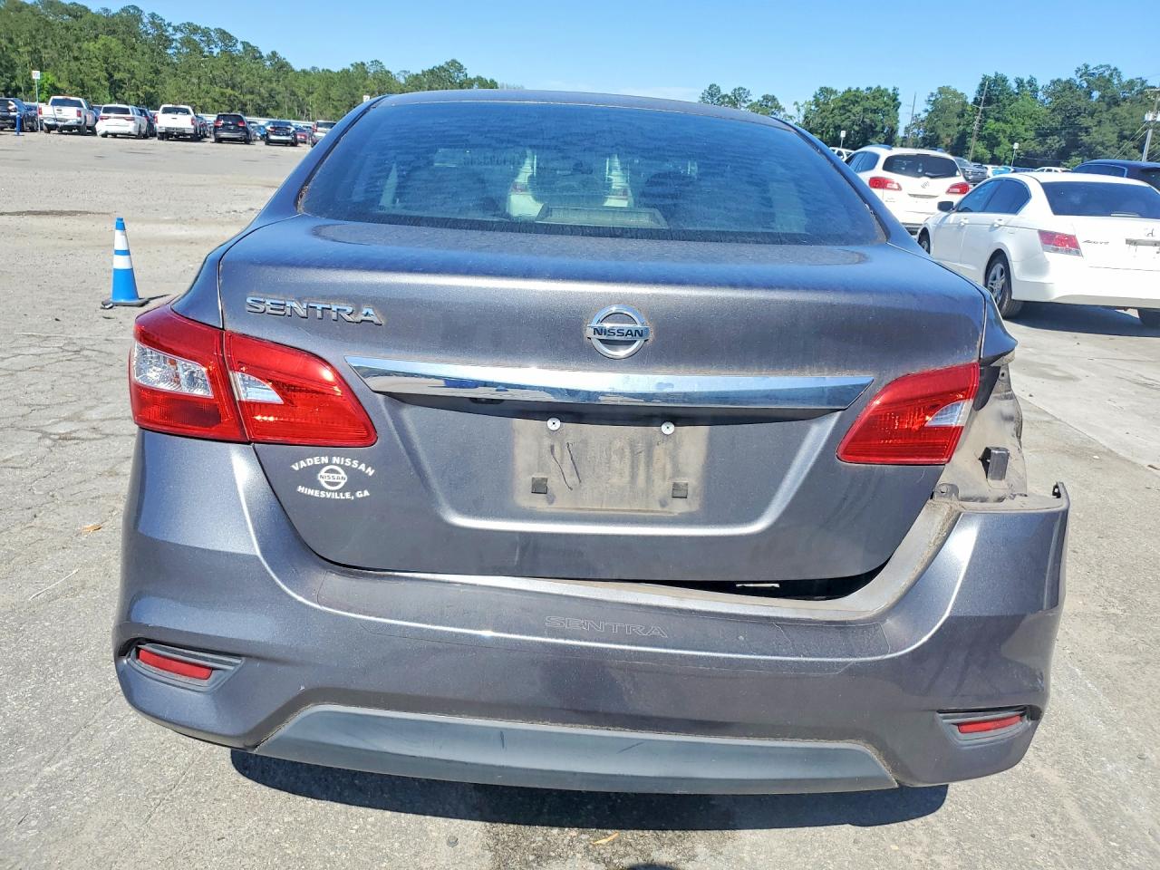 Nissan Sentra S