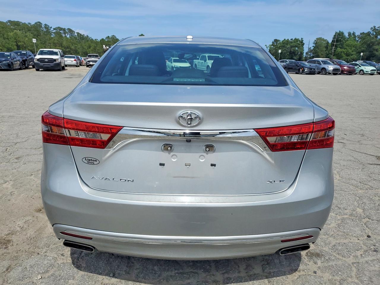 Toyota Avalon Xle Plus