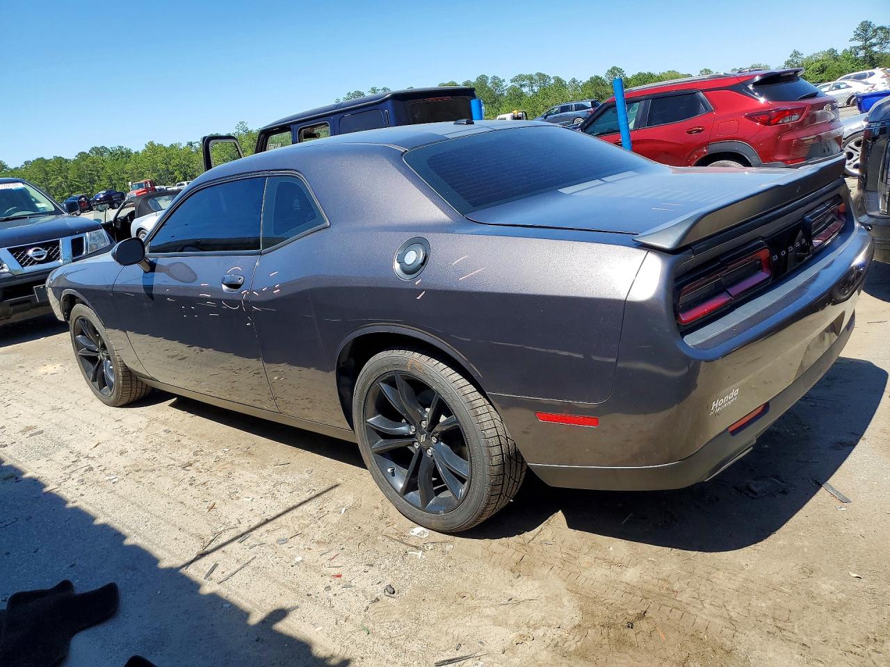 Dodge Challenger Sxt
