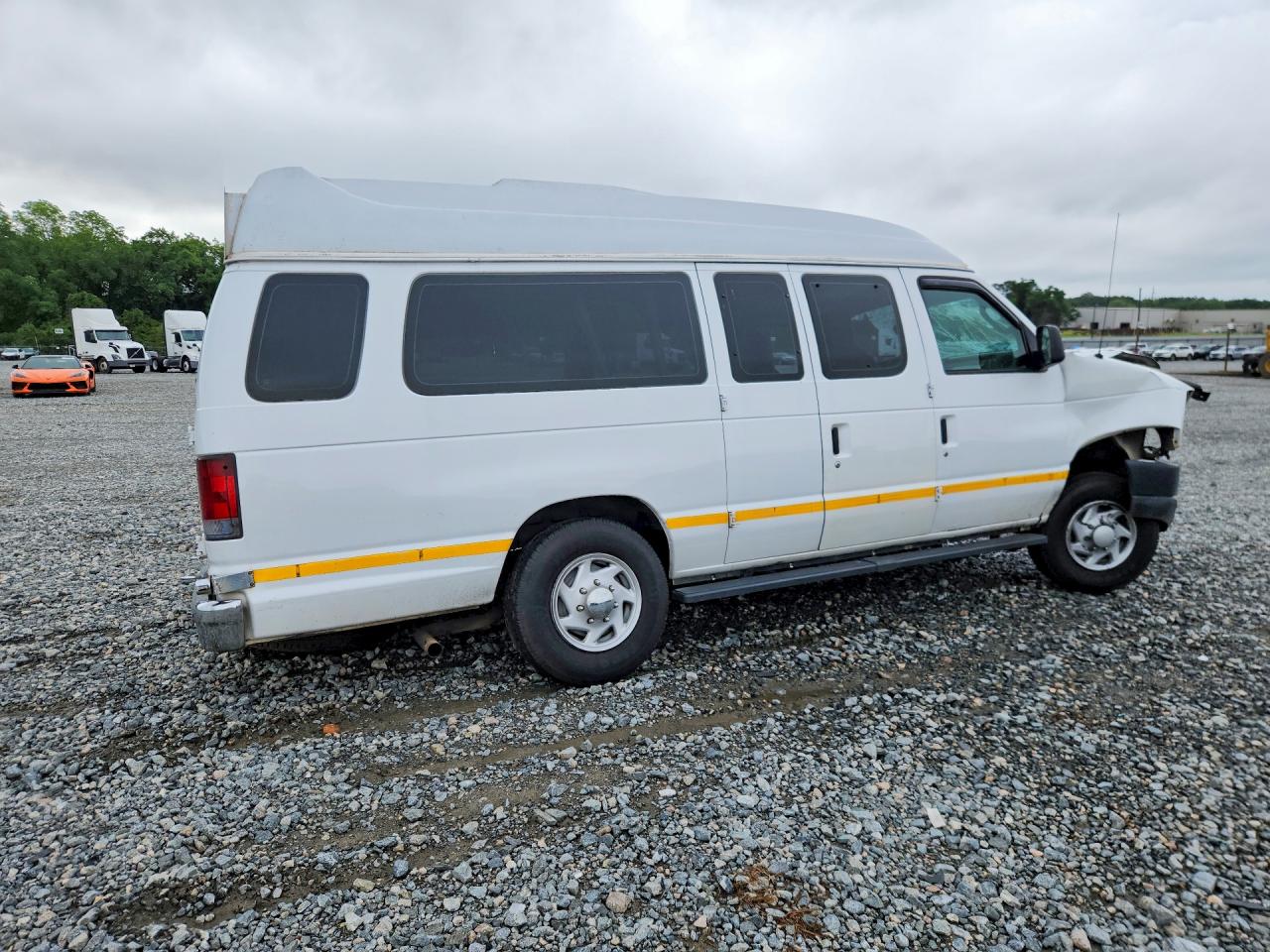 Ford E-250