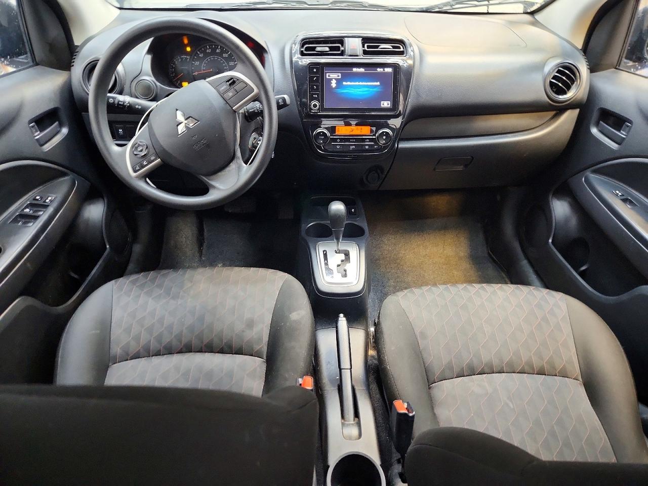 Mitsubishi Mirage Es