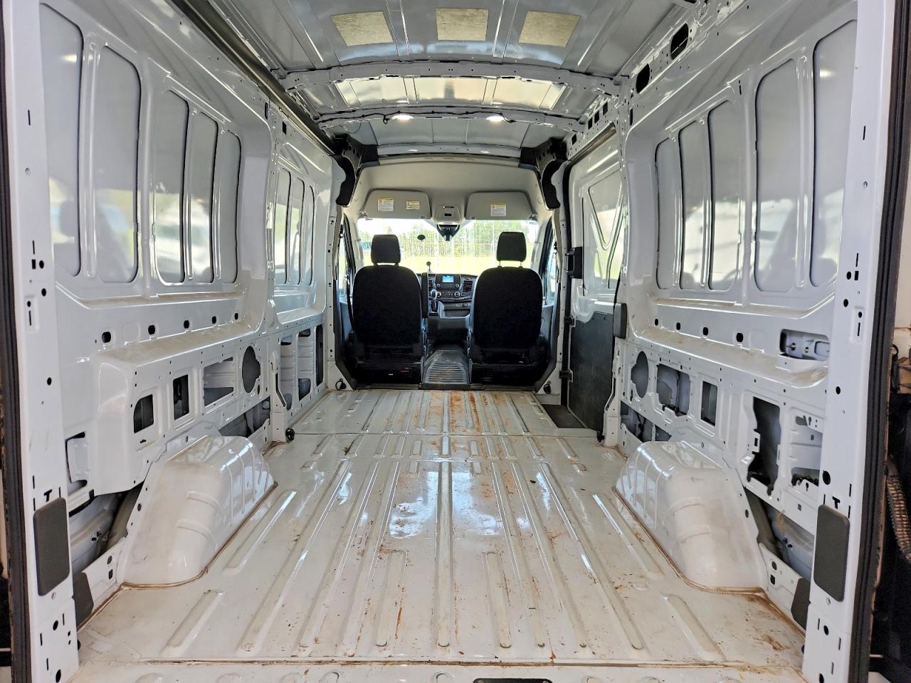 Ford Transit T-250