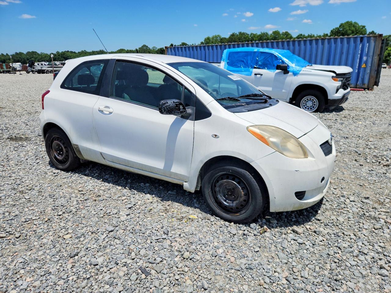 Toyota Yaris Base