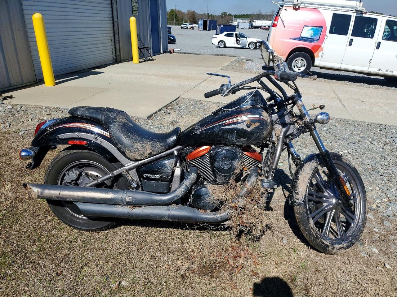 Salvage Kawasaki Vulcan 900 Image