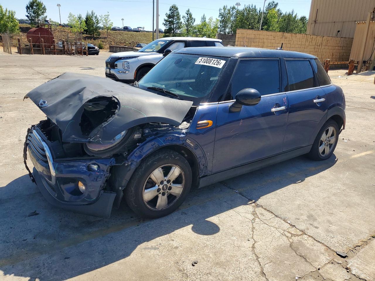 Salvage MINI Cooper Image