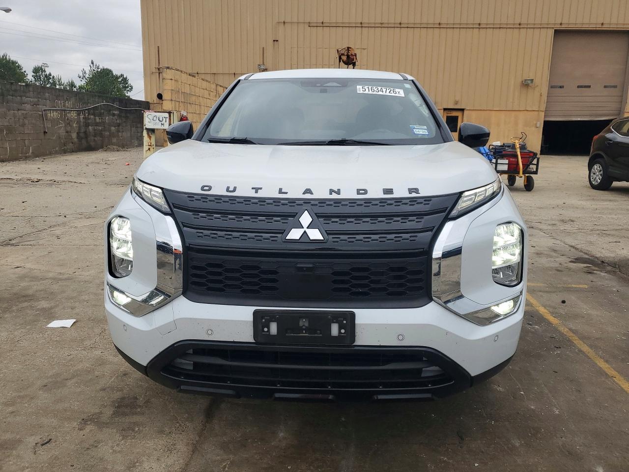 Mitsubishi Outlander Se