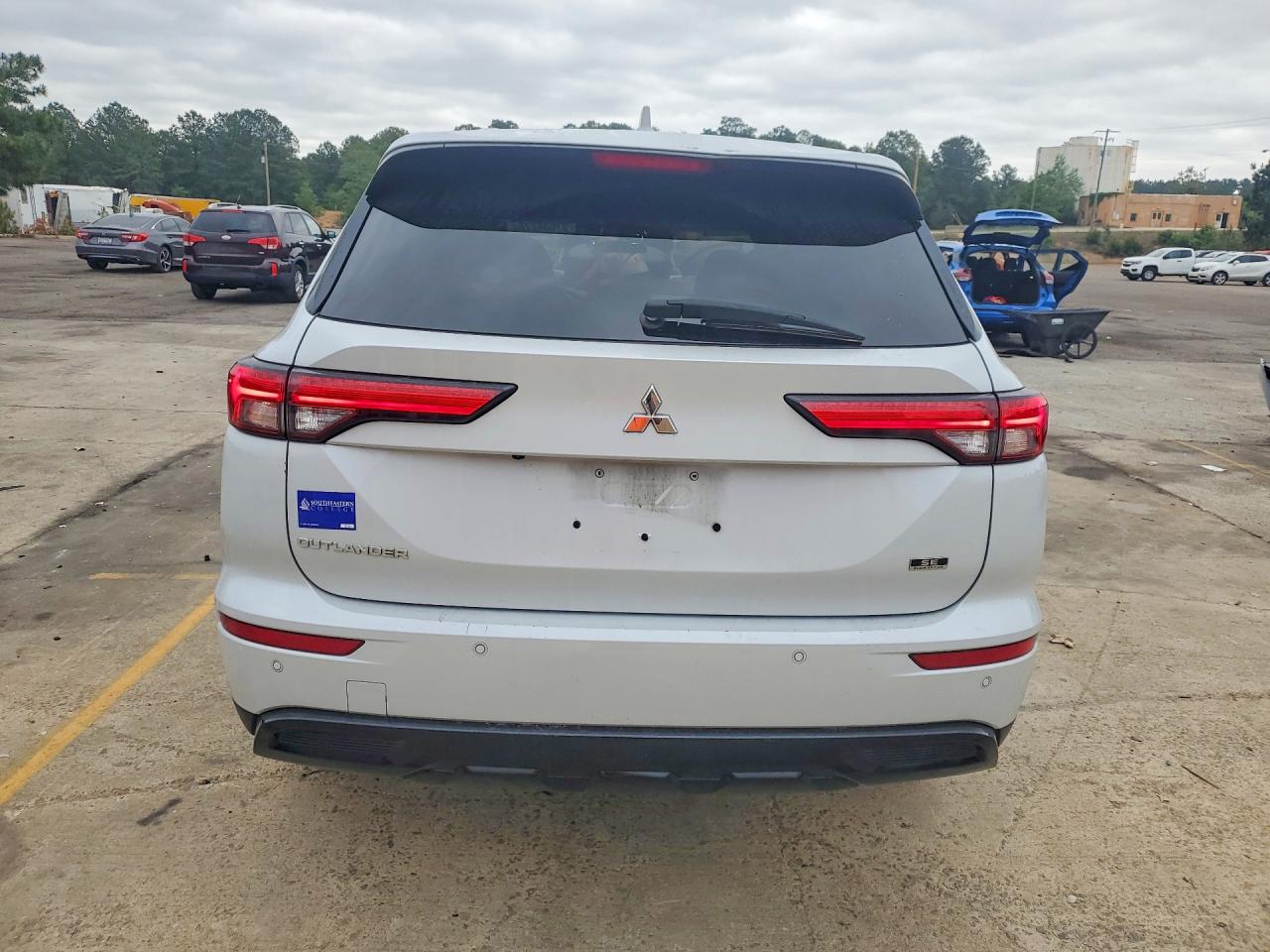 Mitsubishi Outlander Se