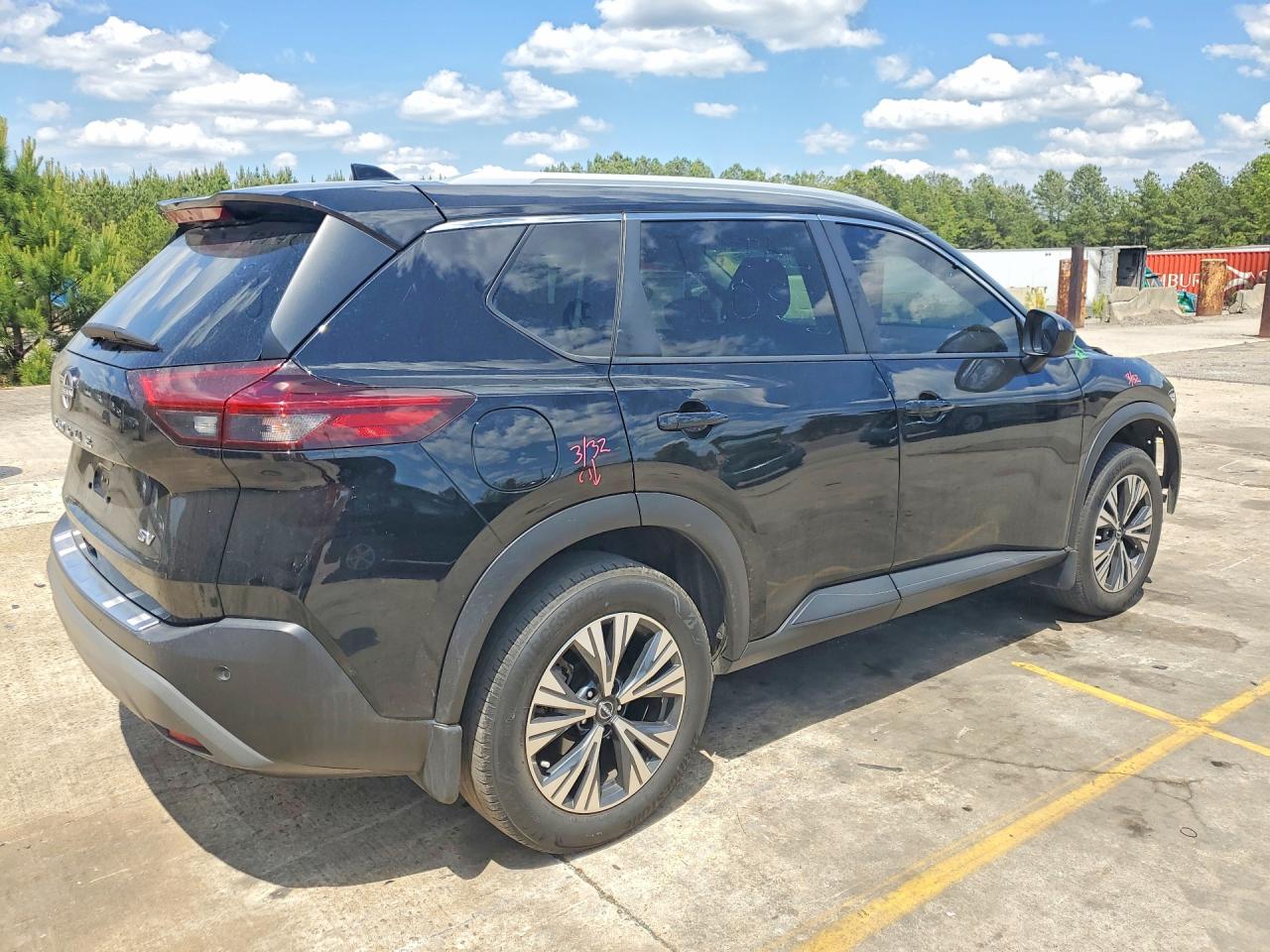 Nissan Rogue Sv