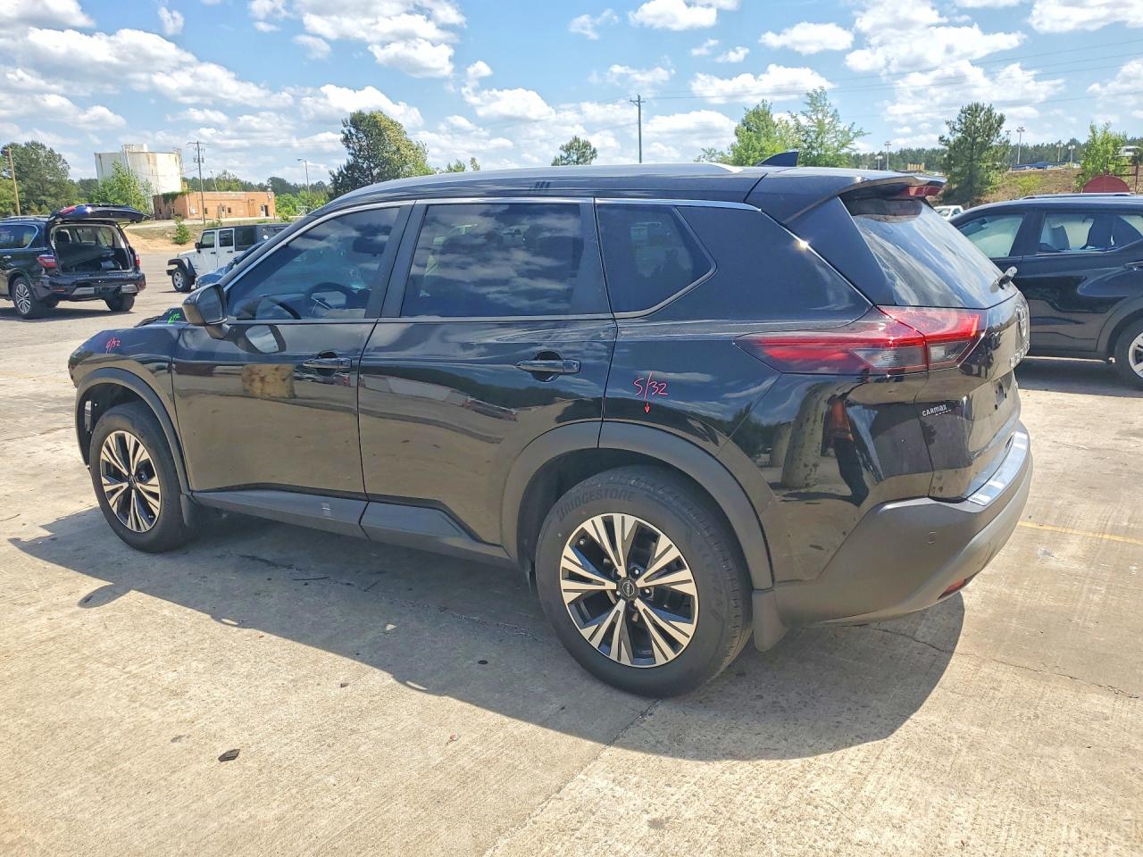 Nissan Rogue Sv