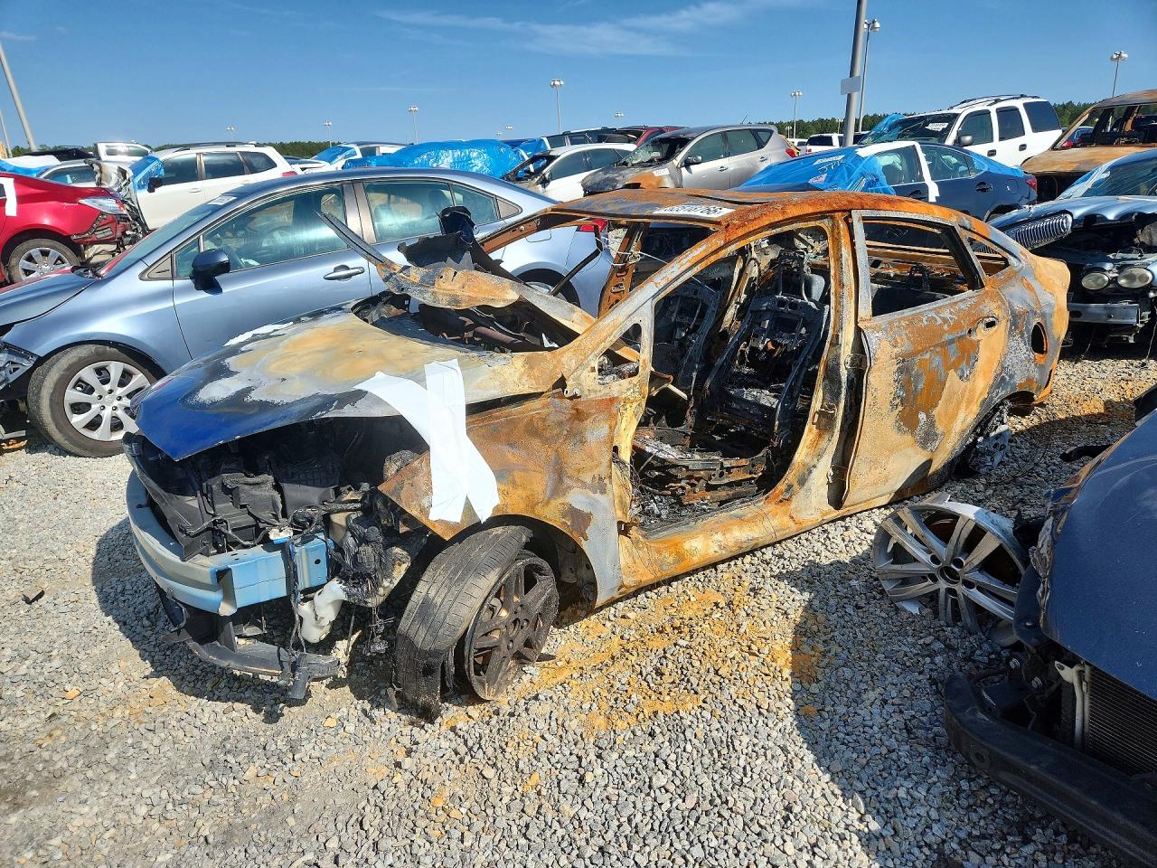 Salvage Ford Fiesta Image