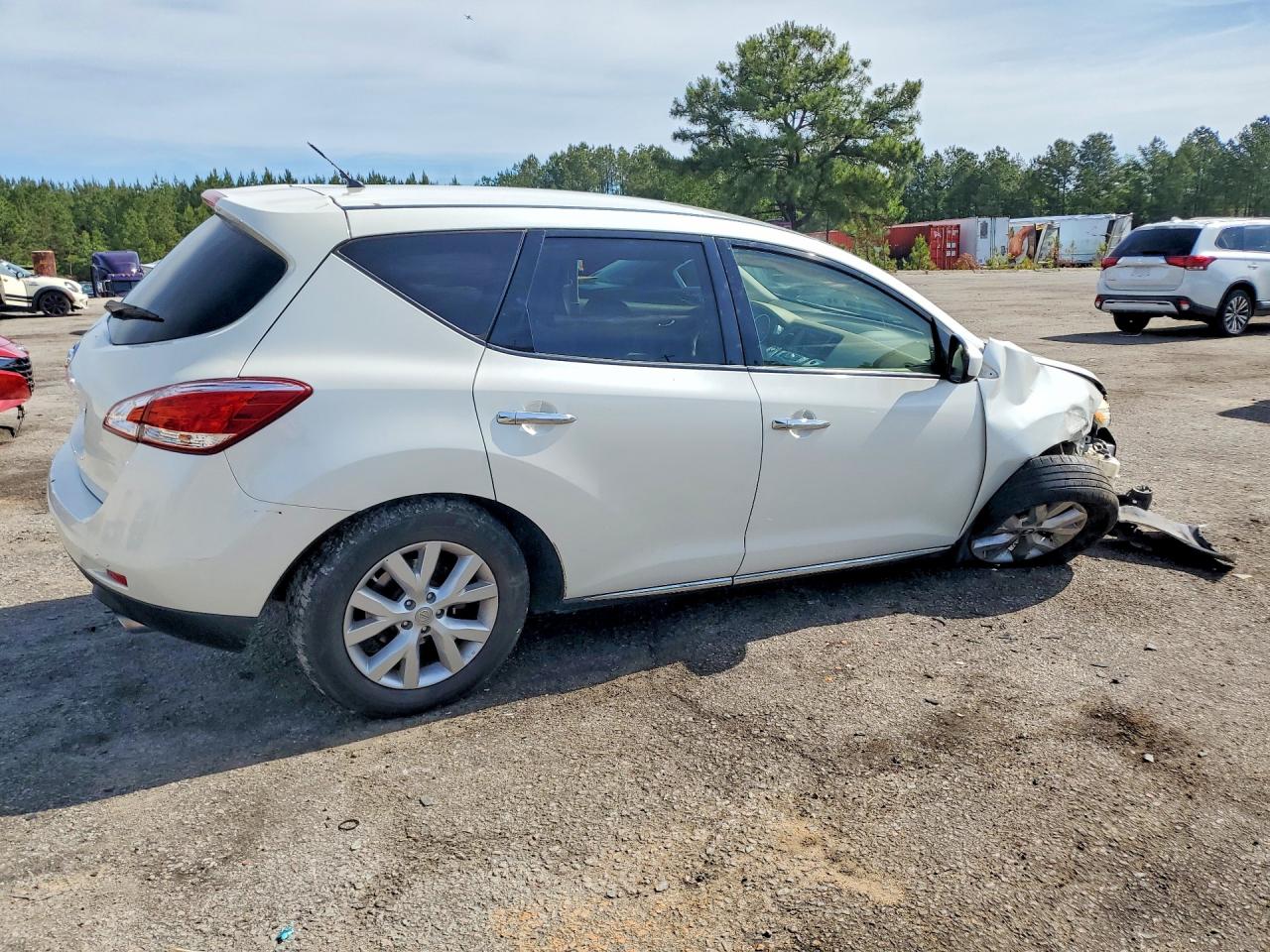 Nissan Murano S