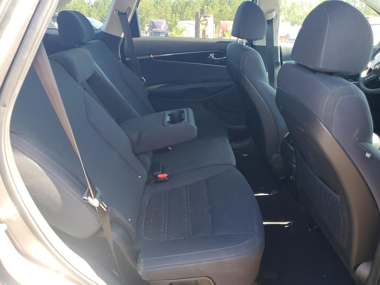 Kia Sorento L