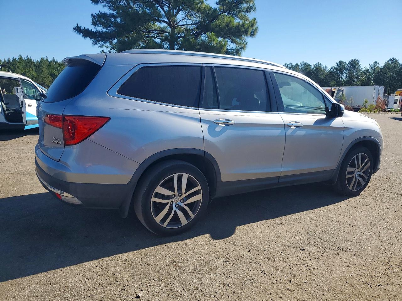 Honda Pilot Elite