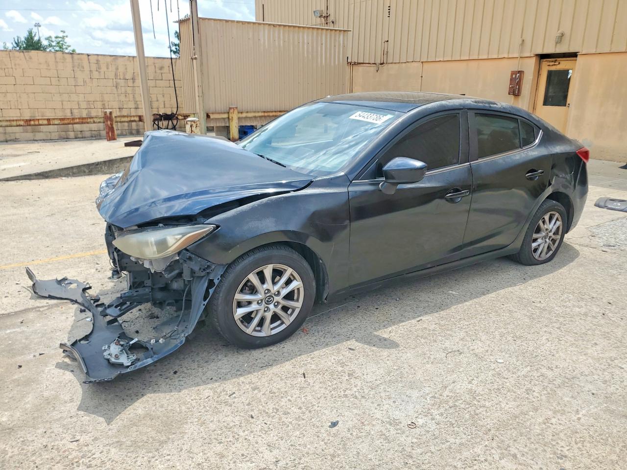 Salvage Mazda 3 Image