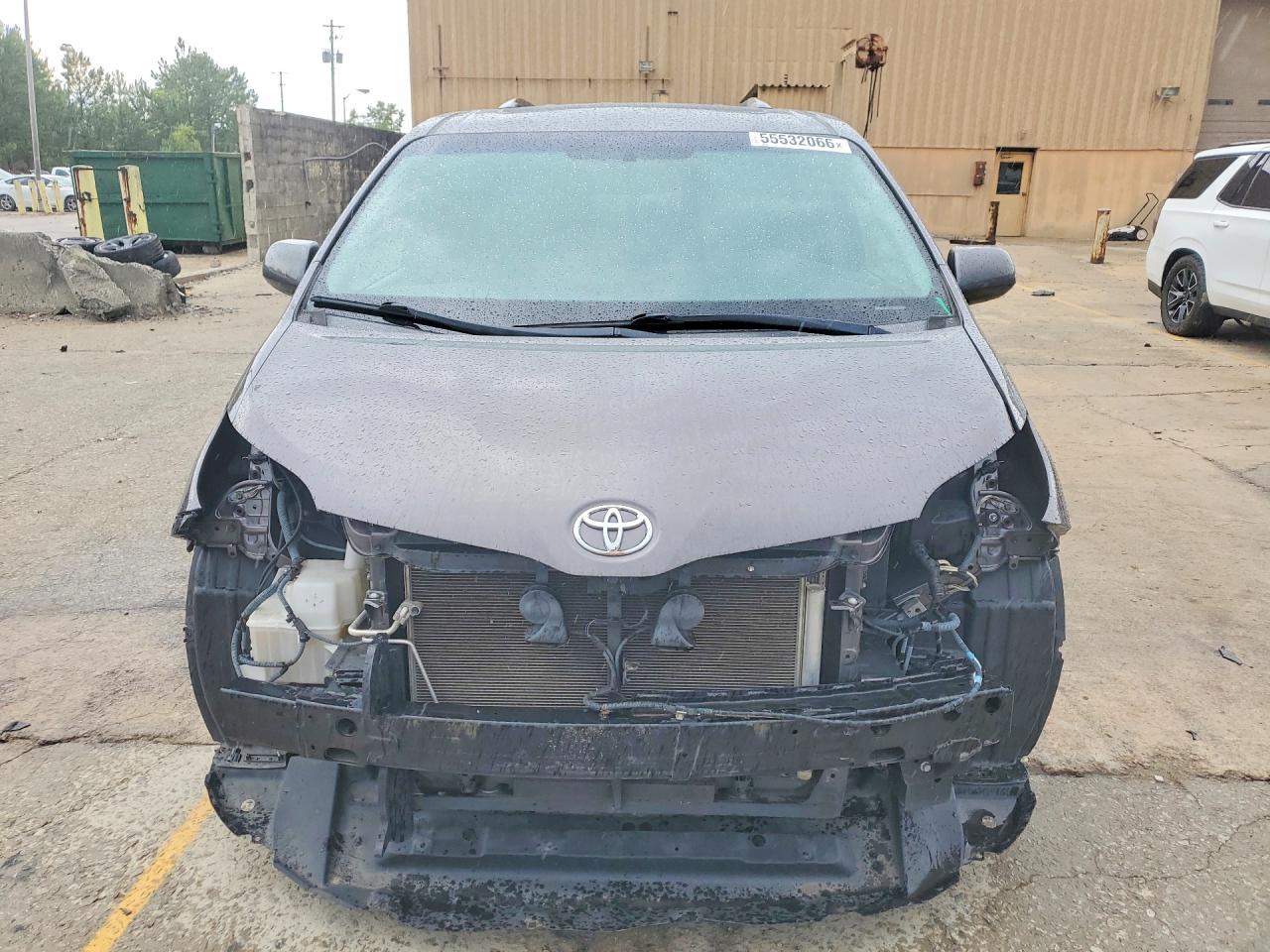 Toyota Sienna Xle 8-passenger