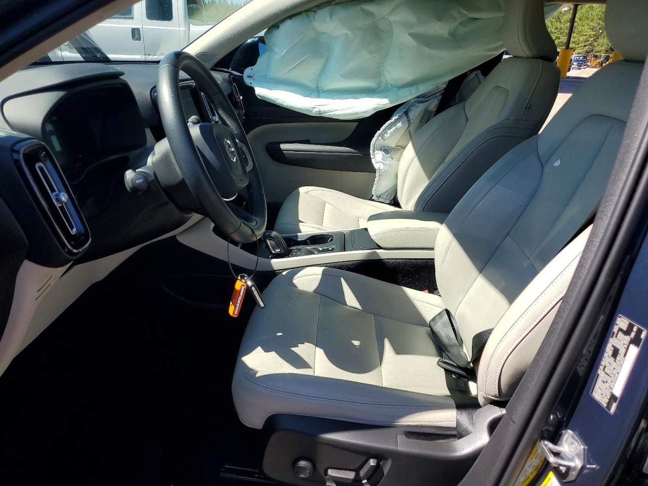 Volvo XC40 T5 Momentum