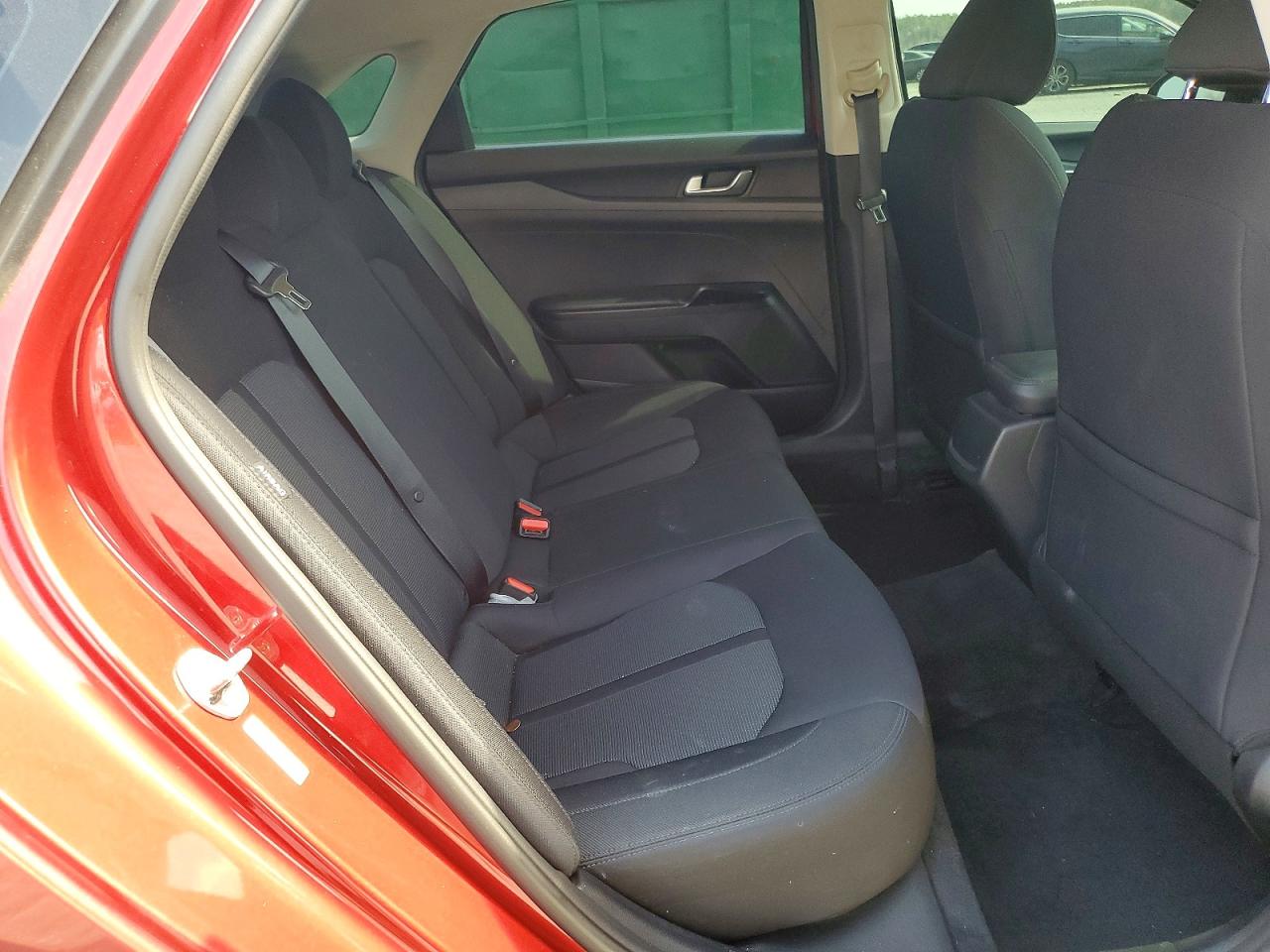 Kia K5 Lx