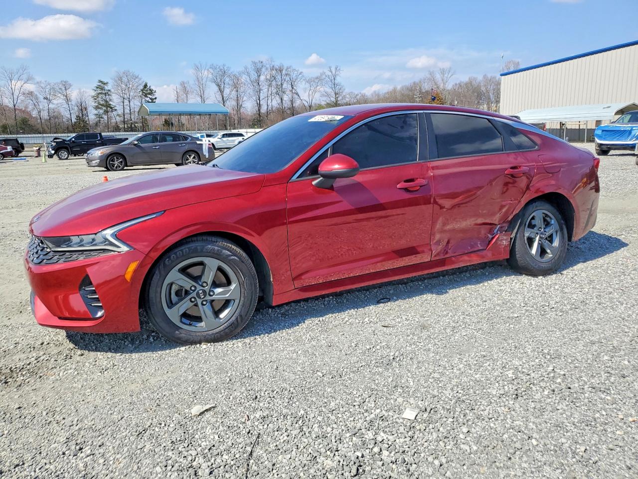 Salvage Kia K5 Image