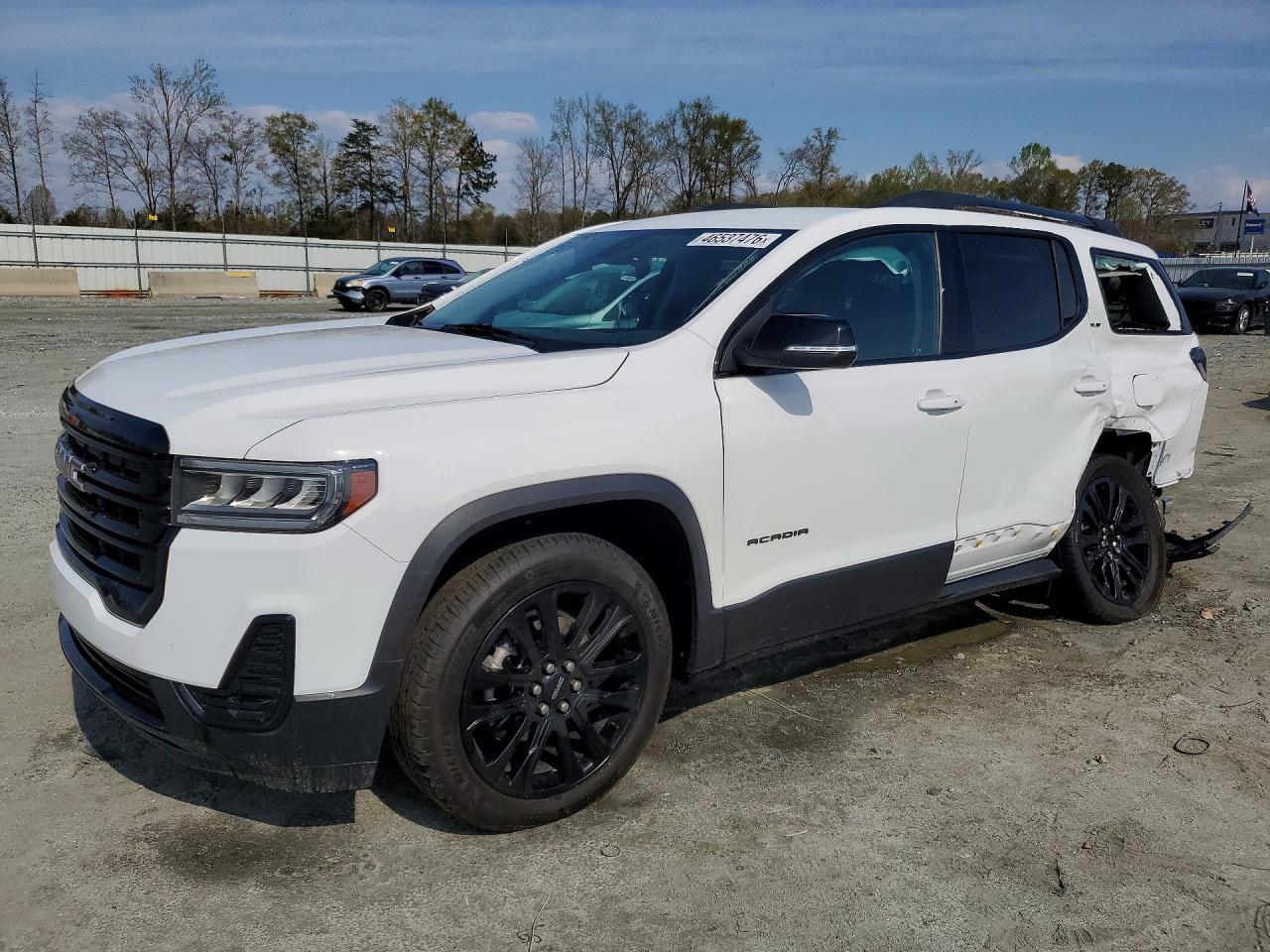 Salvage GMC Acadia Image