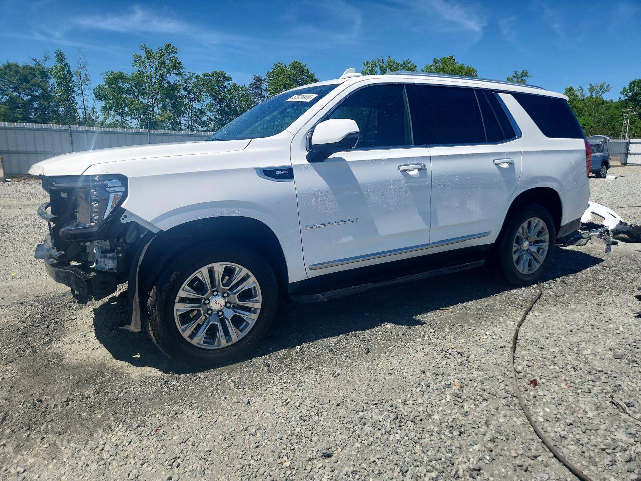 Salvage GMC Yukon Image