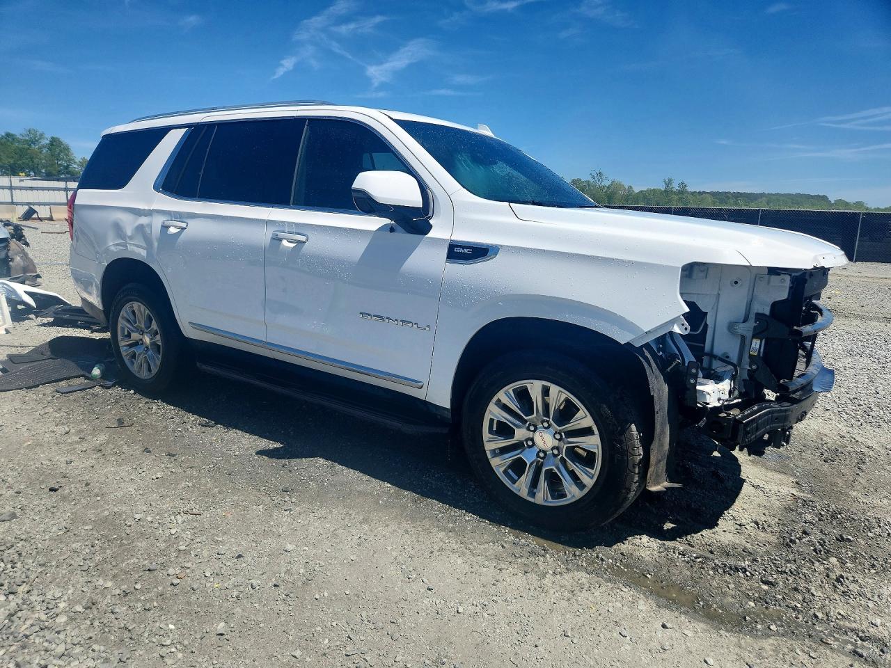 GMC Yukon Denali