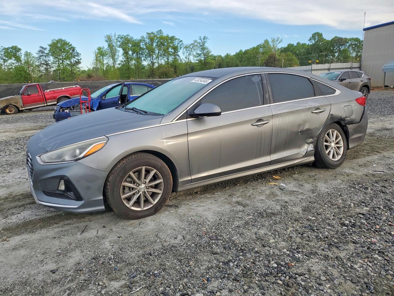 Salvage Hyundai SONATA Image