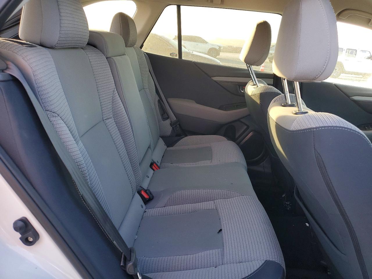 Subaru Outback Premium