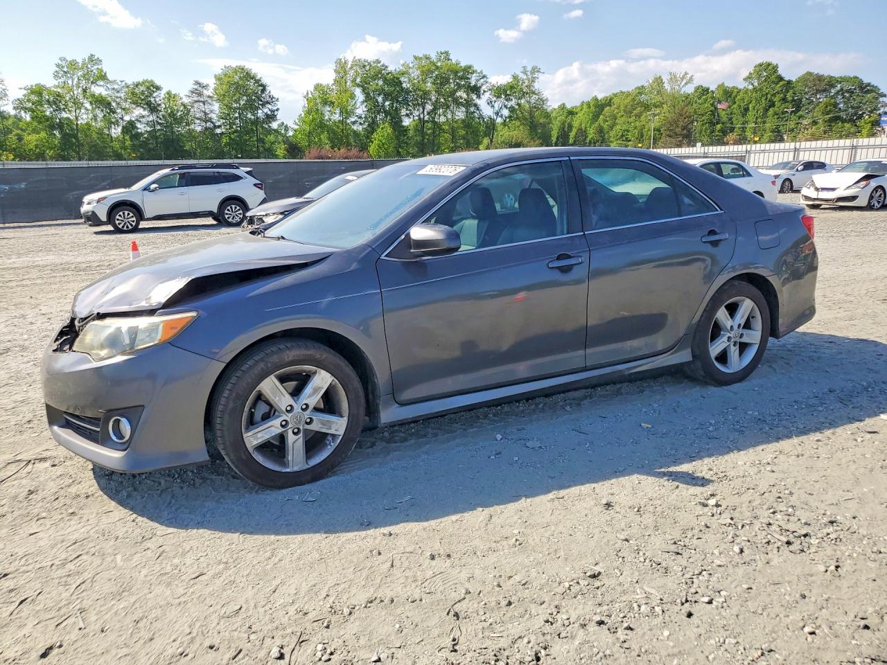 Salvage Toyota Camry Image